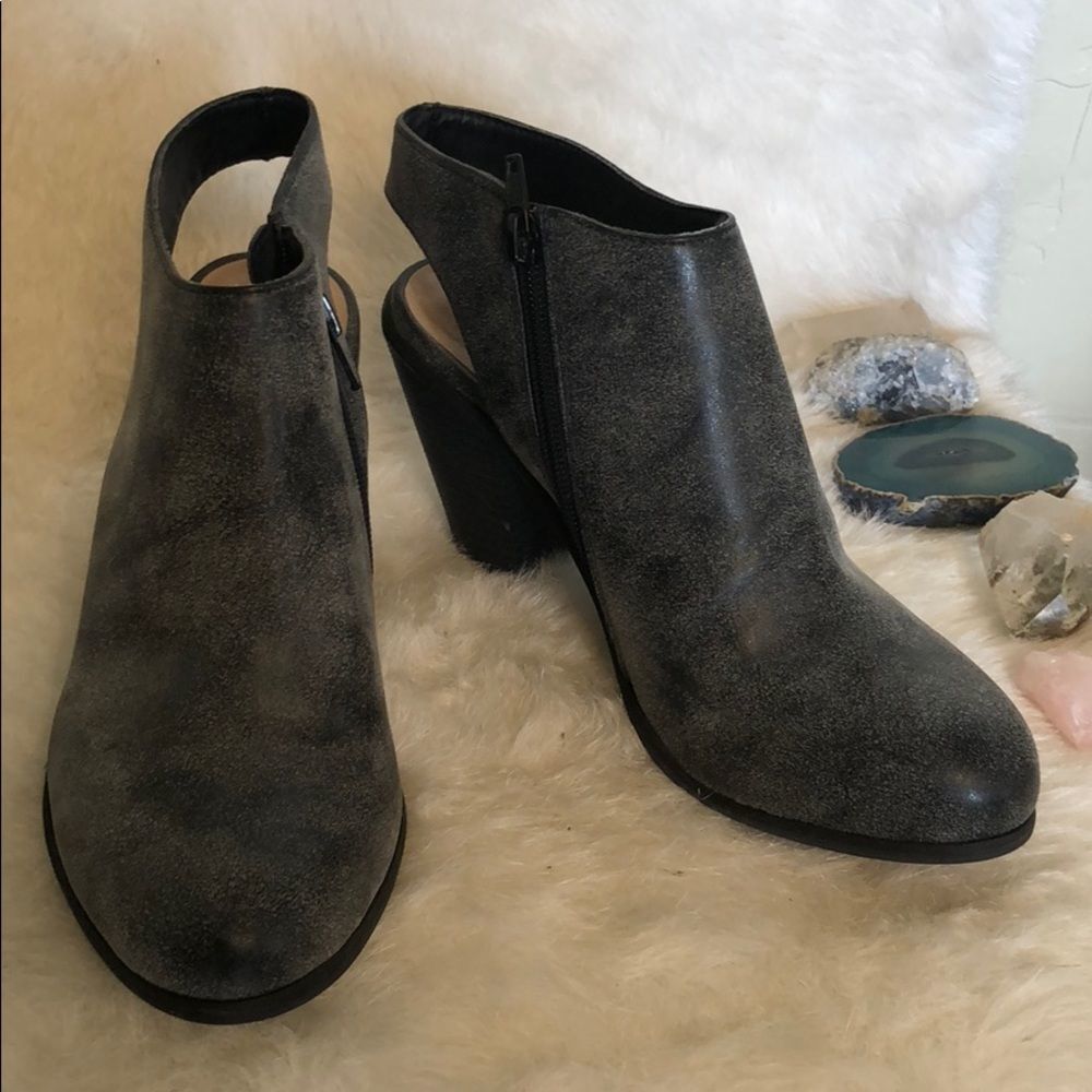 Guess Shoes 7m 753
